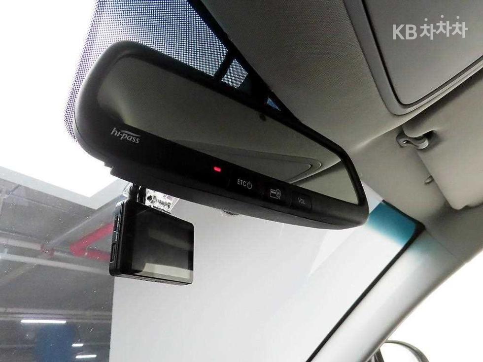 2018 - kia k7