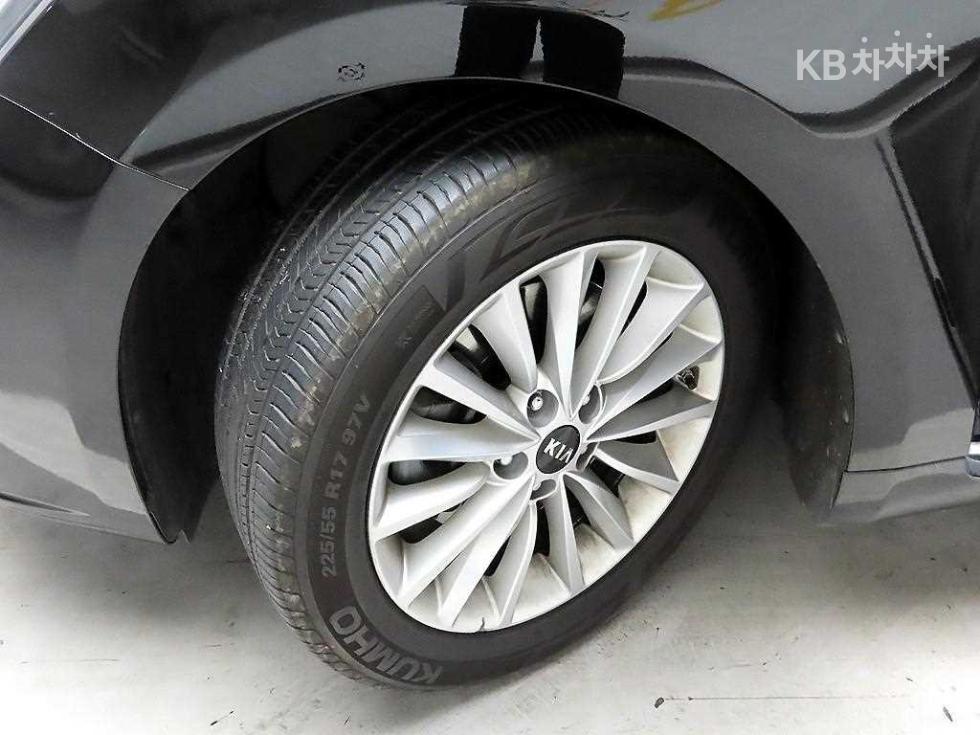 2018 - kia k7