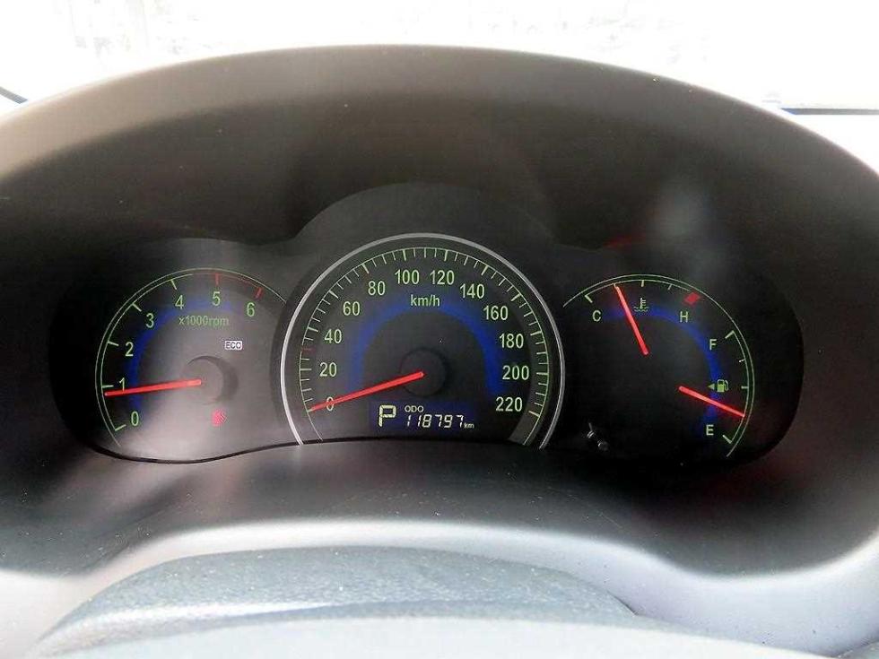 2011 - kia carnival