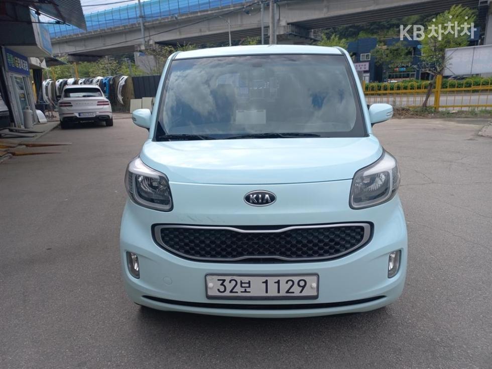 2012 kia ray