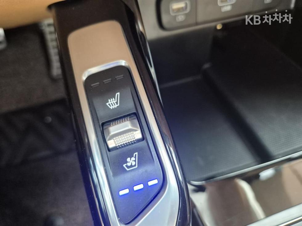 2021 - kia sorento