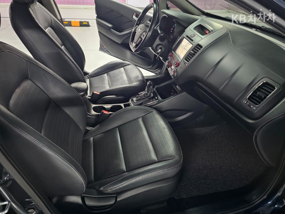 2017 - kia k3