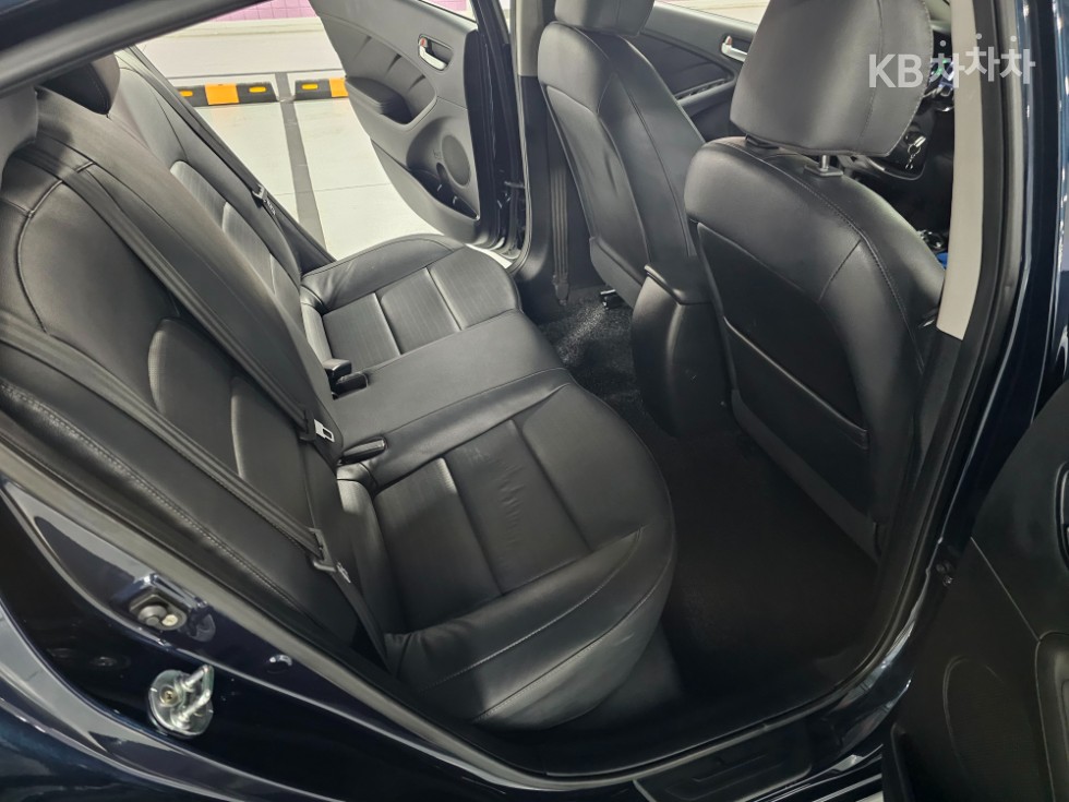 2017 - kia k3