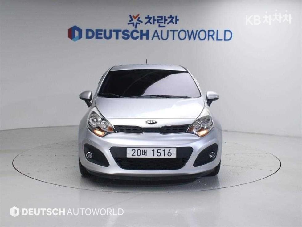 2014 - kia pride