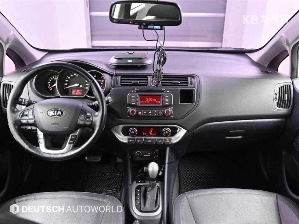 2014 - kia pride