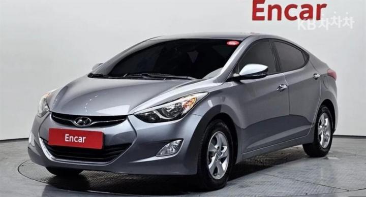 Hyundai Avante MD M16 GDI Smart