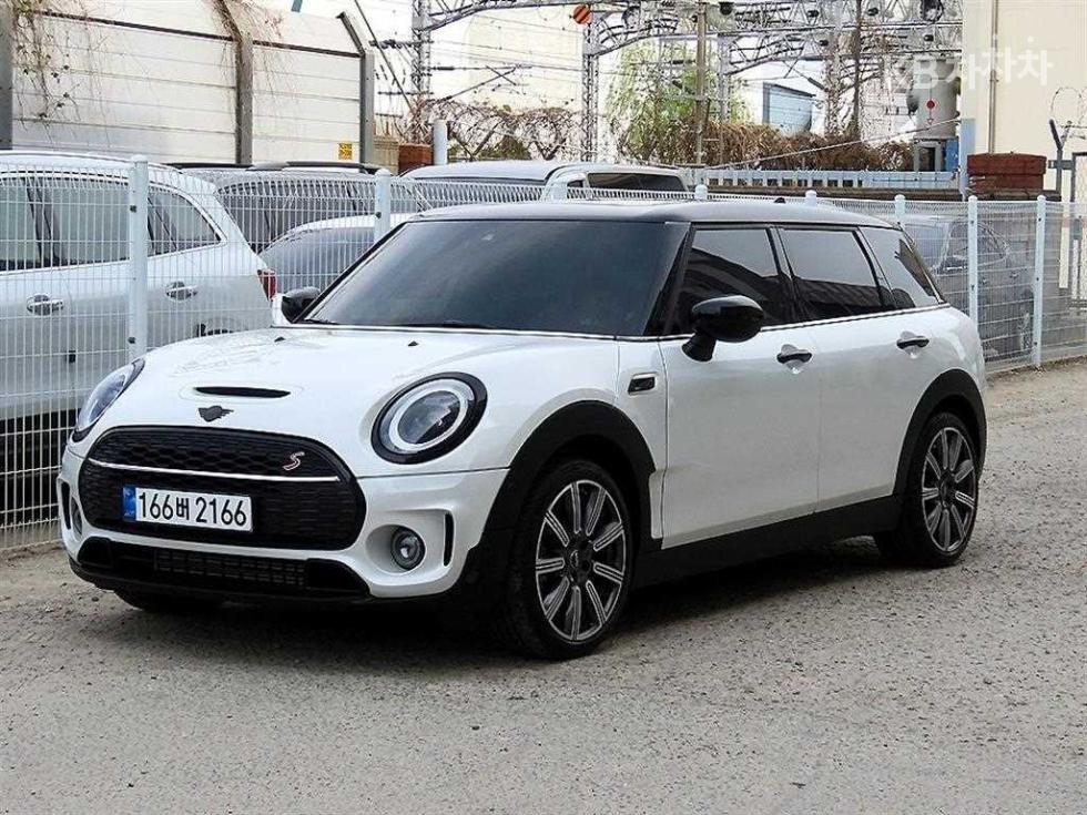 2024 - mini clubman