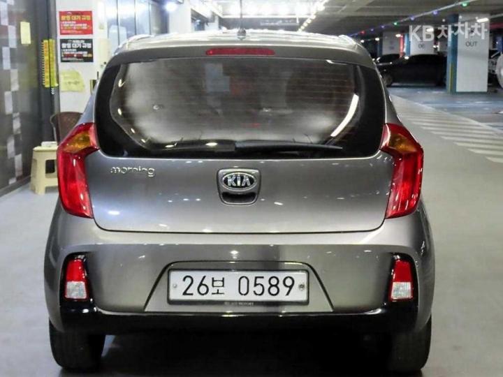 Kia Morning Deluxe 6