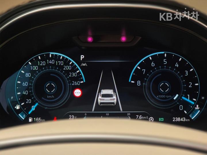 Genesis GV70 Gasoline 2.5T 2WD — фото 4