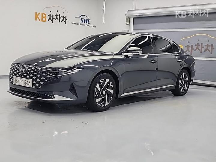 Hyundai Grandeur Hybrid 2.4 Exclusive
