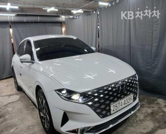 Hyundai Grandeur Hybrid 2.4 Premium Choice — фото 2