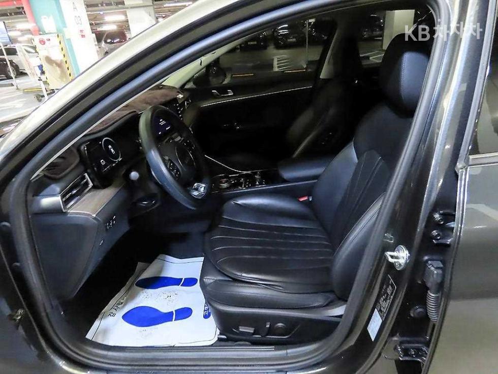 2022 - kia k5