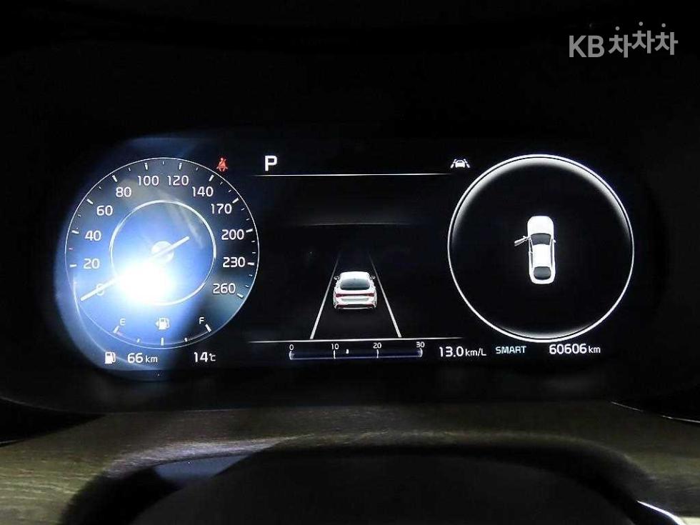 2022 - kia k5