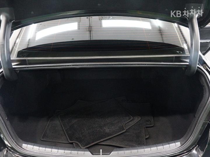 Kia K5 Hybrid 2.0 HEV Noblesse — фото 5