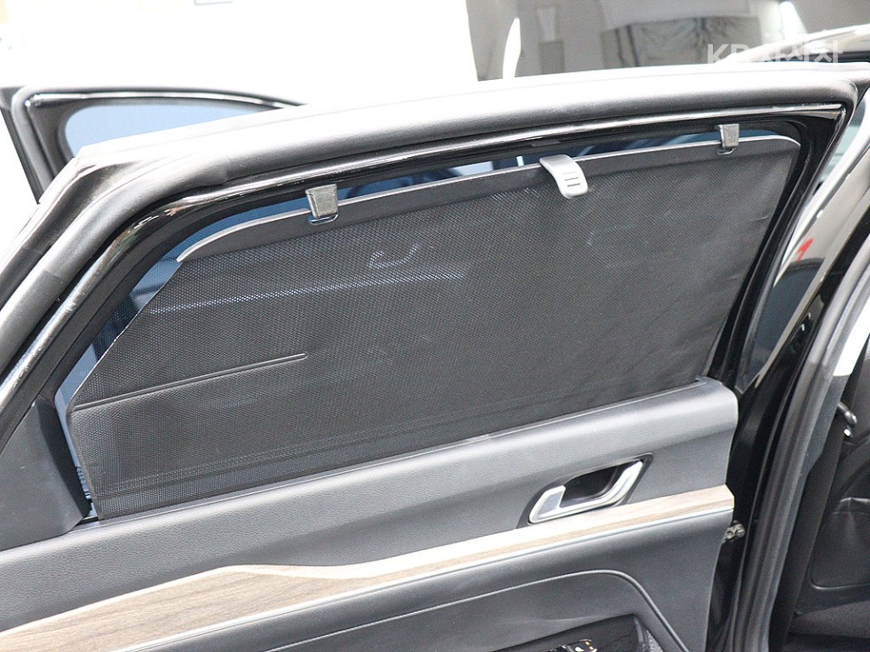 2023 - kia k5