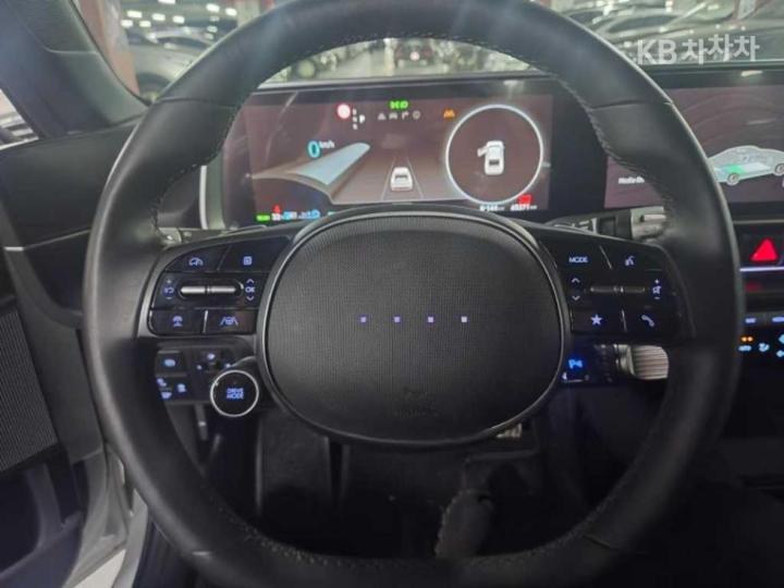 Hyundai IONIQ 6 CE Long Range Prestige 9