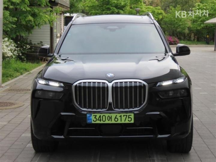 BMW X7 G07 xDrive 40i M Sport