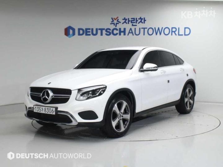 Mercedes-Benz GLC-Class X253 300 4Matic Coupe Base Type