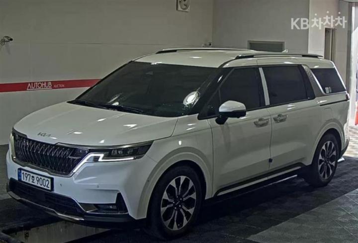 Kia Carnival D2.2 Noblesse