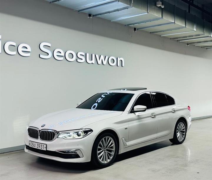 BMW 5 Series G30 520d Luxury Special Edition