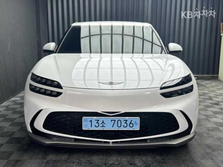 Genesis GV60 Standard 2WD Base Type — фото 2