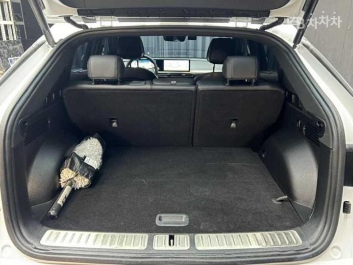 Genesis GV60 Standard 2WD Base Type — фото 5