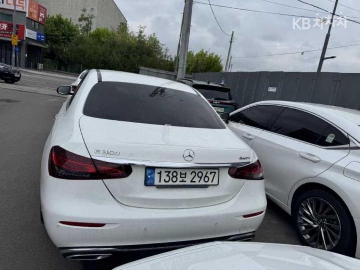 Mercedes-Benz E-Class W213 E350 4MATIC Exclusive — фото 2