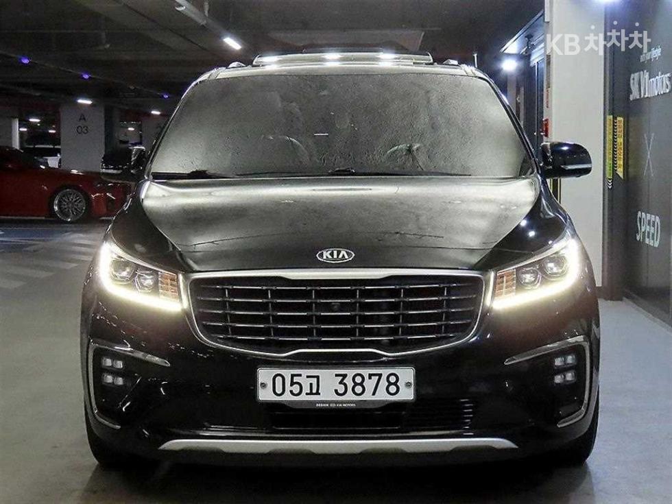 2019 - kia carnival