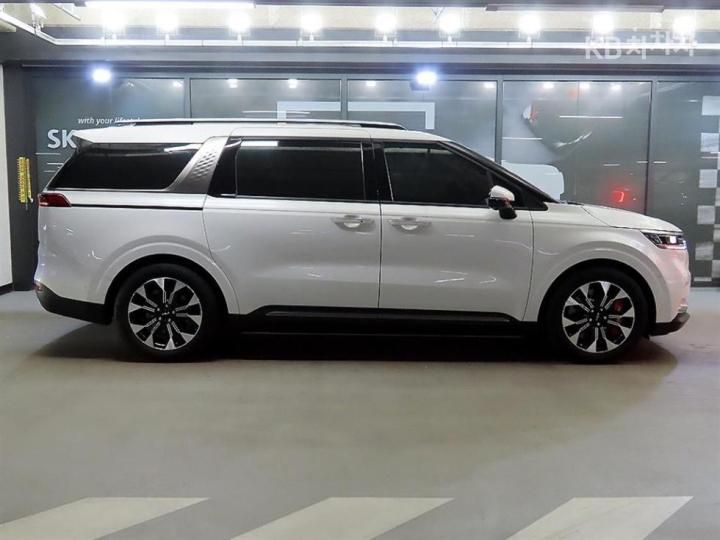 Kia Carnival G3.5 GDI Signature — фото 3