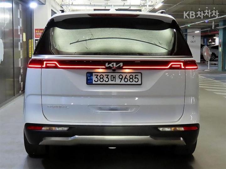 Kia Carnival G3.5 GDI Signature — фото 5