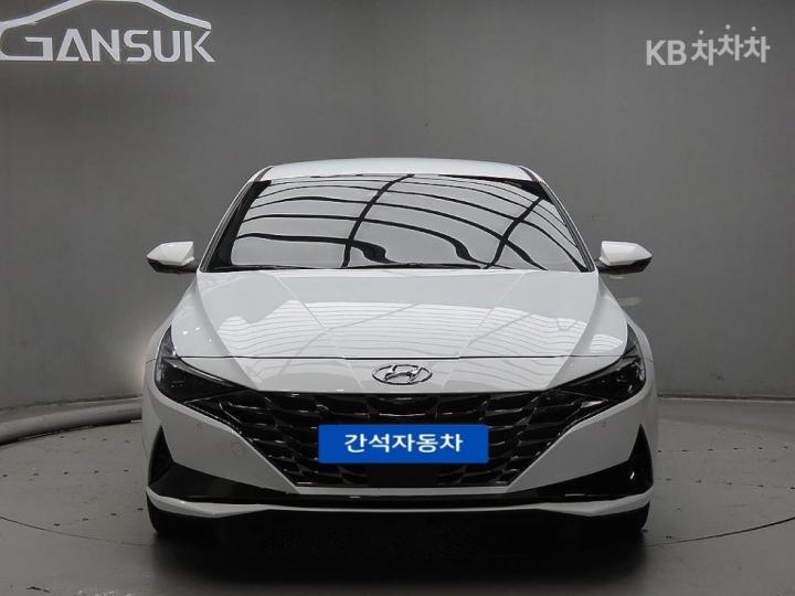 Hyundai Avante CN7 1.6 Gasoline Inspiration