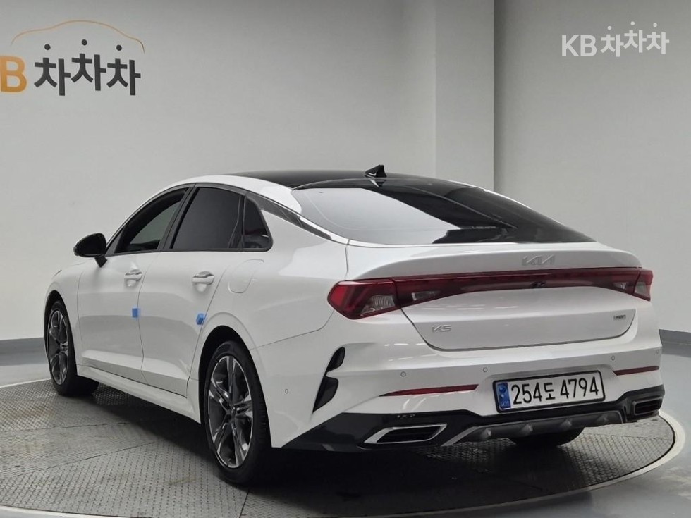 2023 - kia k5