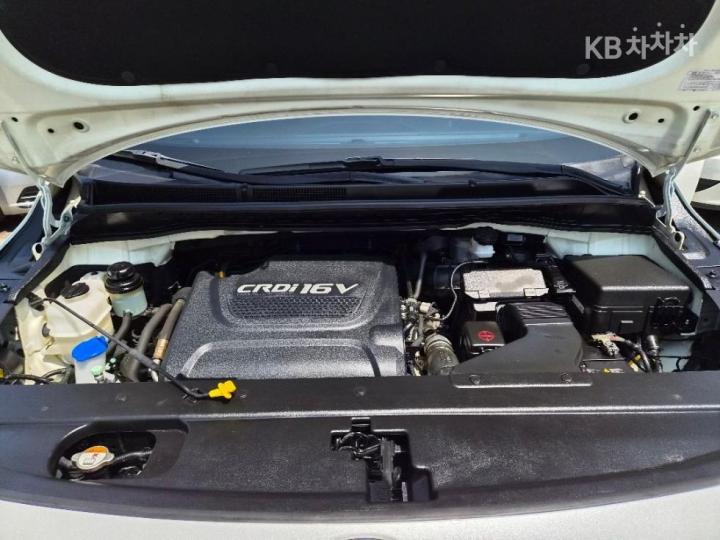 Kia Carnival 2.2 Diesel Limousine President 7