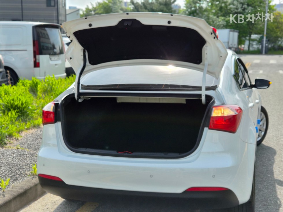 2013 - kia k3