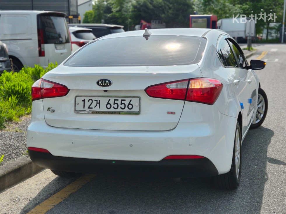 2013 - kia k3