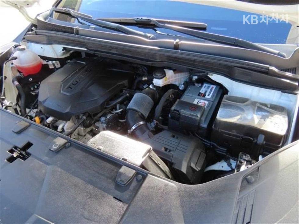 2023 - kia carnival
