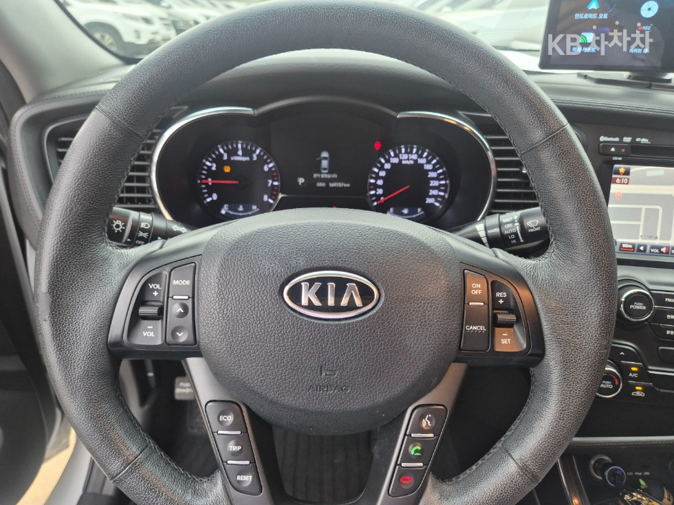 2011 - kia k5