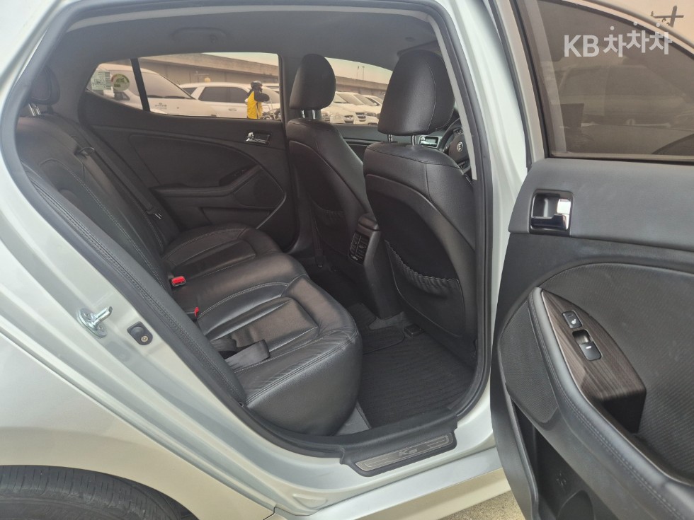 2011 - kia k5
