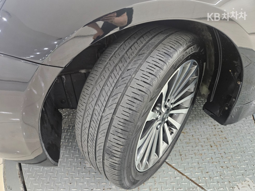 2013 - kia k7