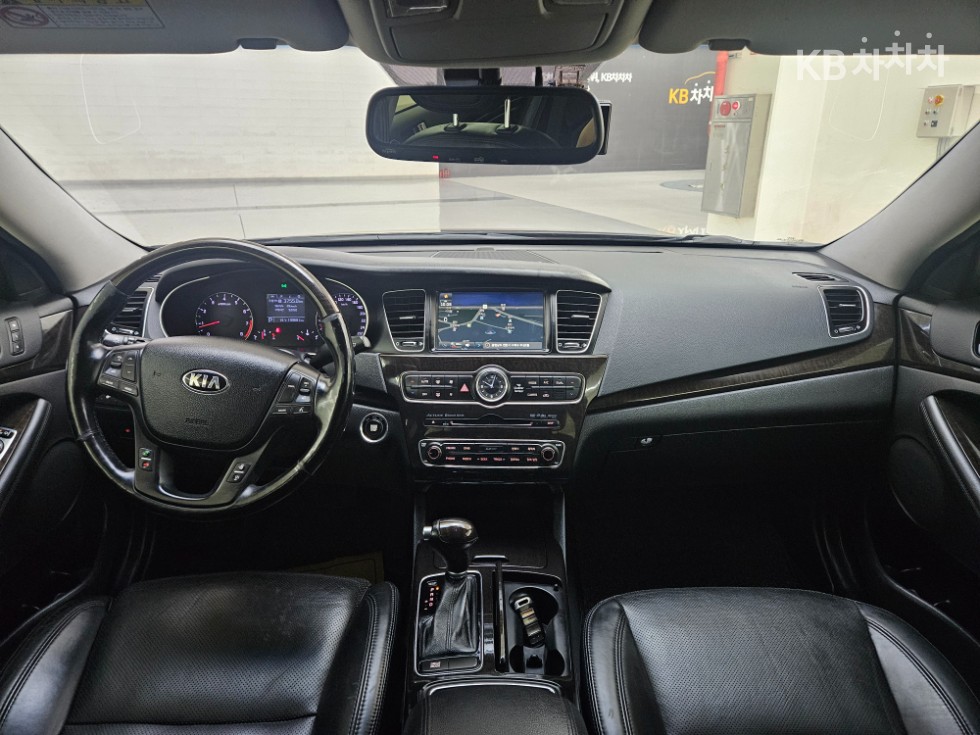 2013 - kia k7