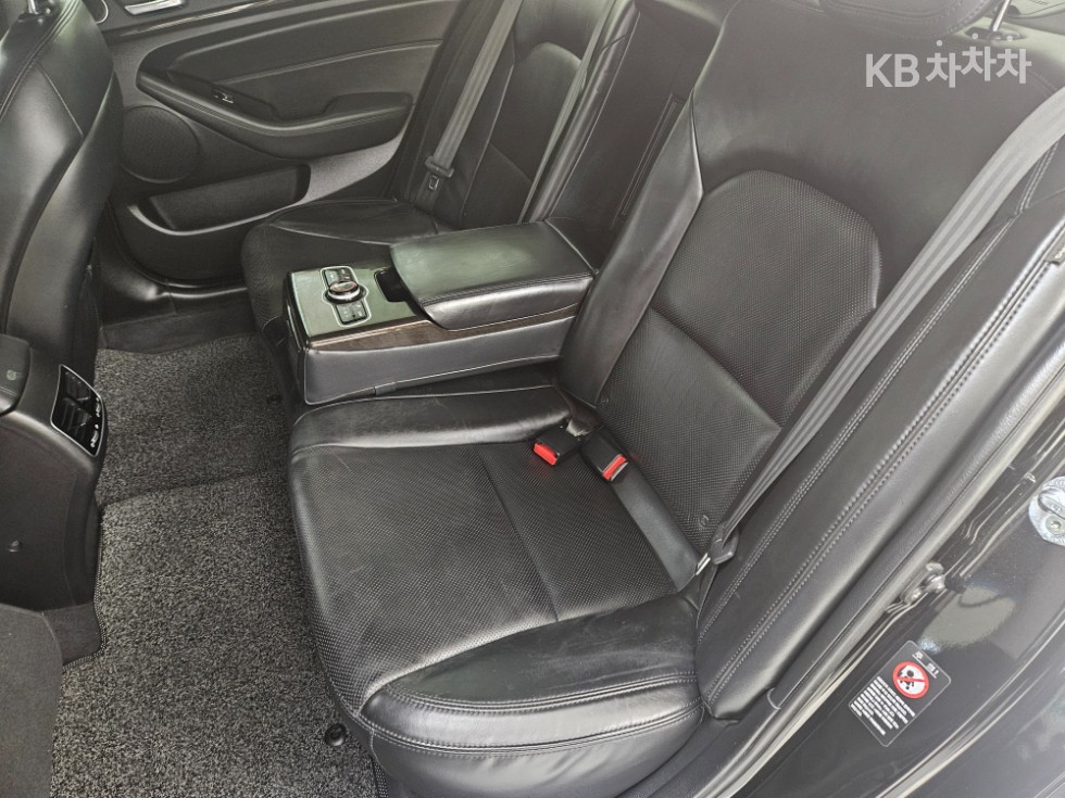 2013 - kia k7
