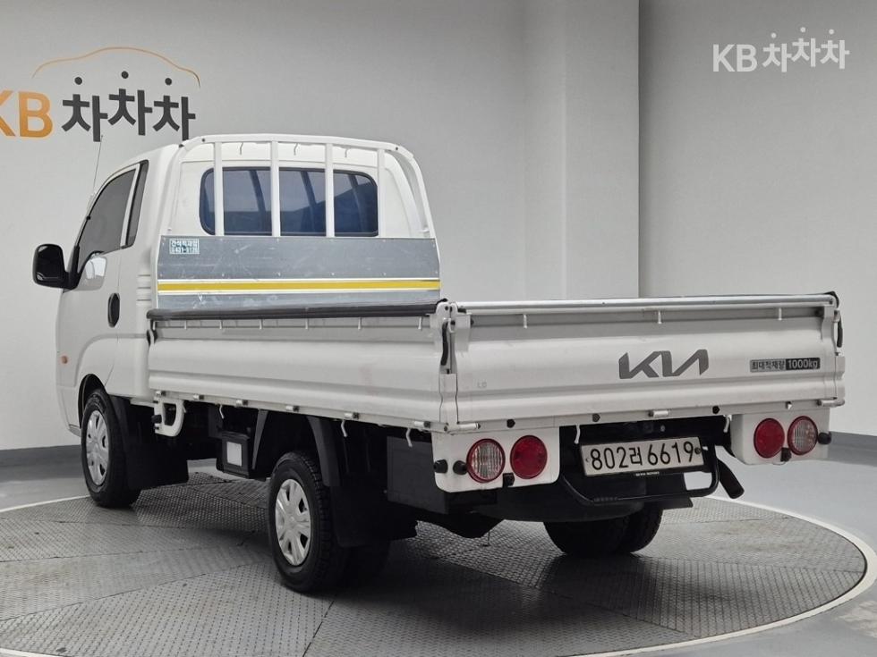 2017 - kia bongo iii