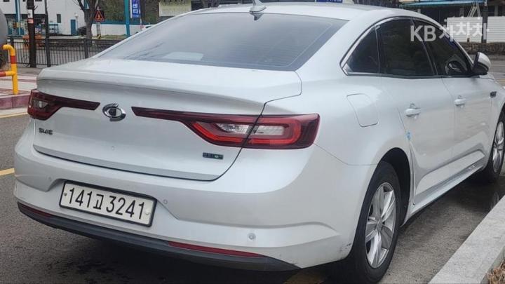 Renault SM6 2.0 LPe SE Plus 4