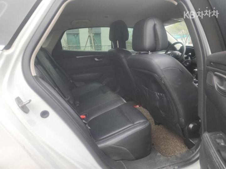 Renault SM6 2.0 LPe SE Plus 9