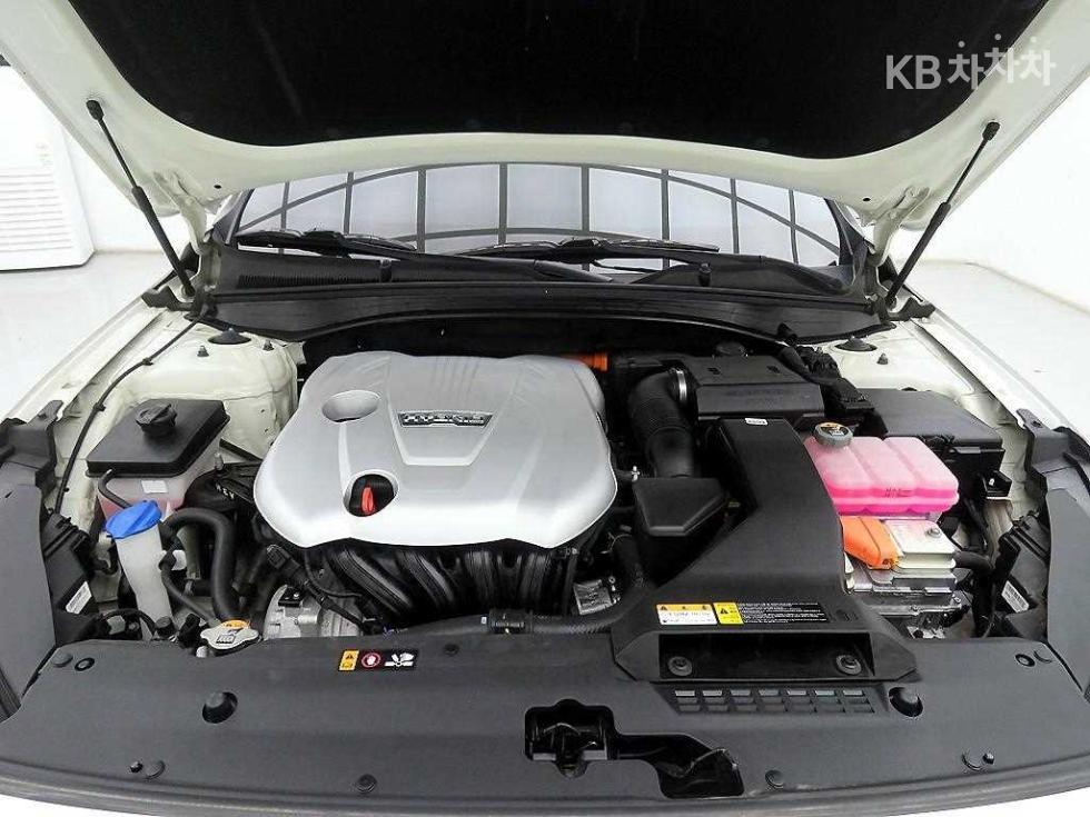 2021 - kia k7
