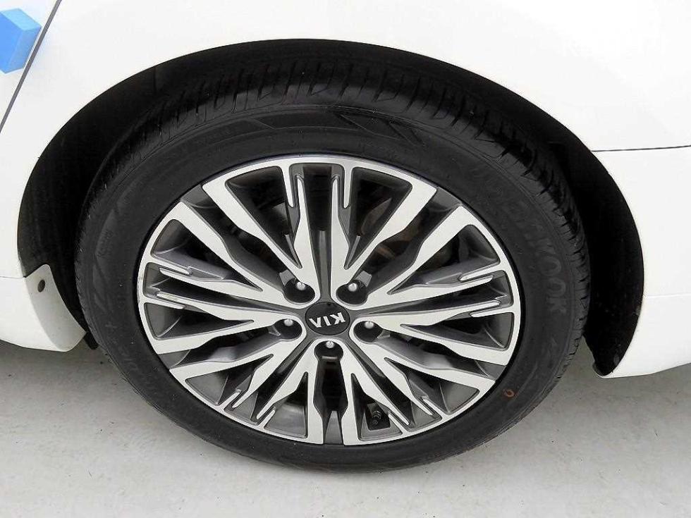 2021 - kia k7