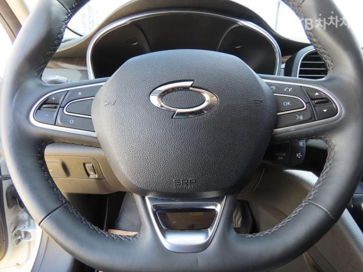 Renault SM6 2.0 GDe RE 10