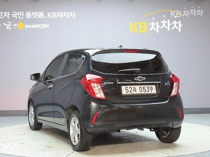 Chevrolet Spark The Next LT Plus 5