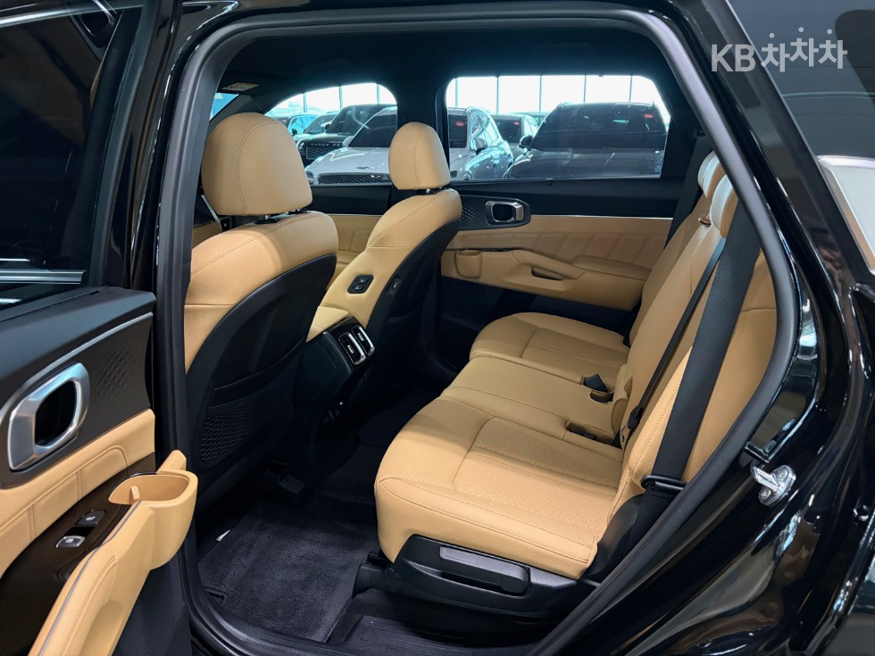 2022 - kia sorento