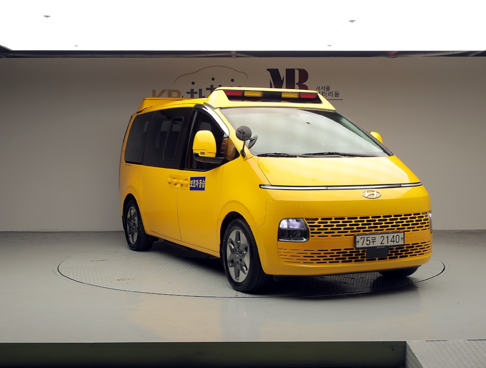 Hyundai Staria — miniaturë 2
